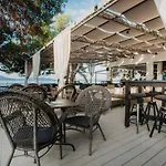 Arausa Hotel